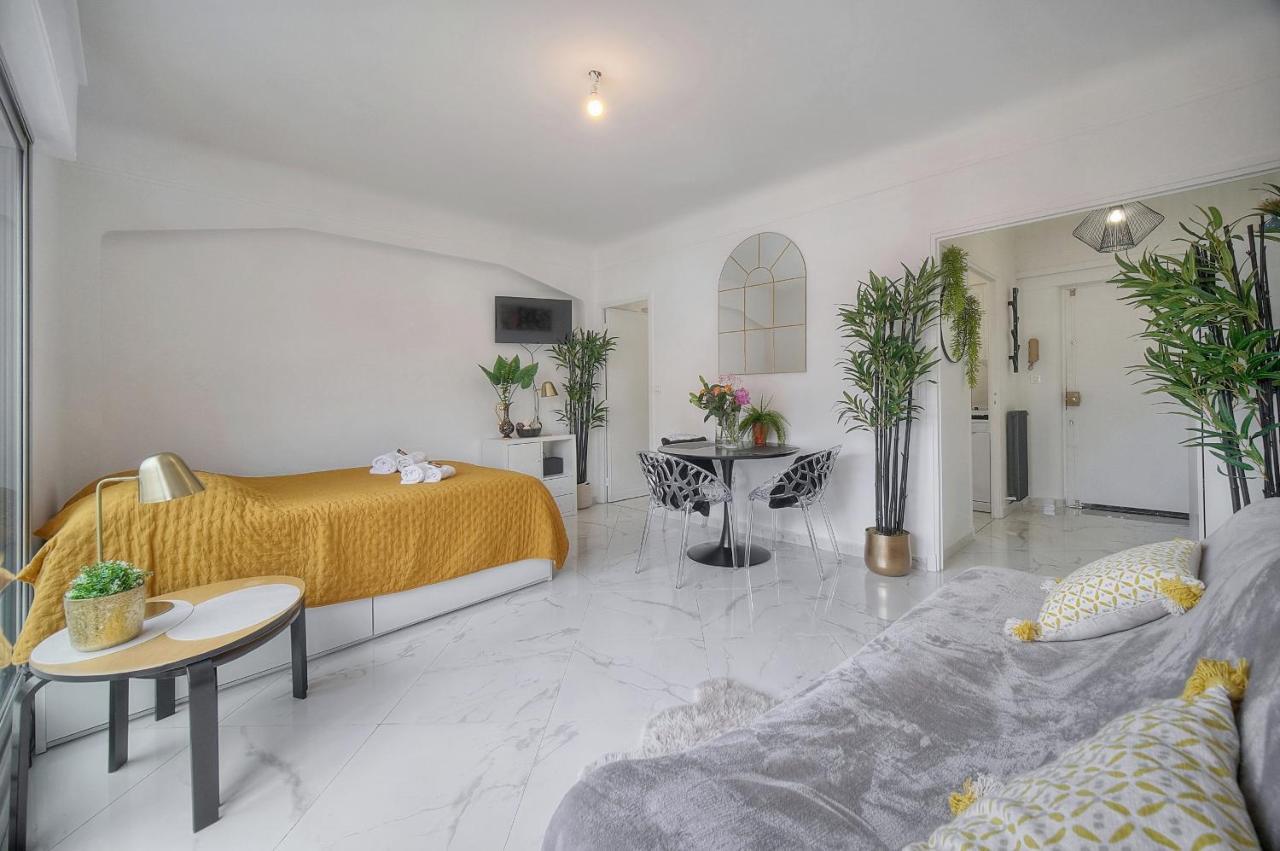 Studio Lumineux 200 M Des Plages A0B192 Cannes Exterior foto